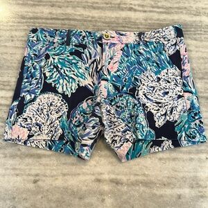 Lilly Pulitzer High Tide Navy Party in Paradise 5” Callahan Knit Shorts, Size 10